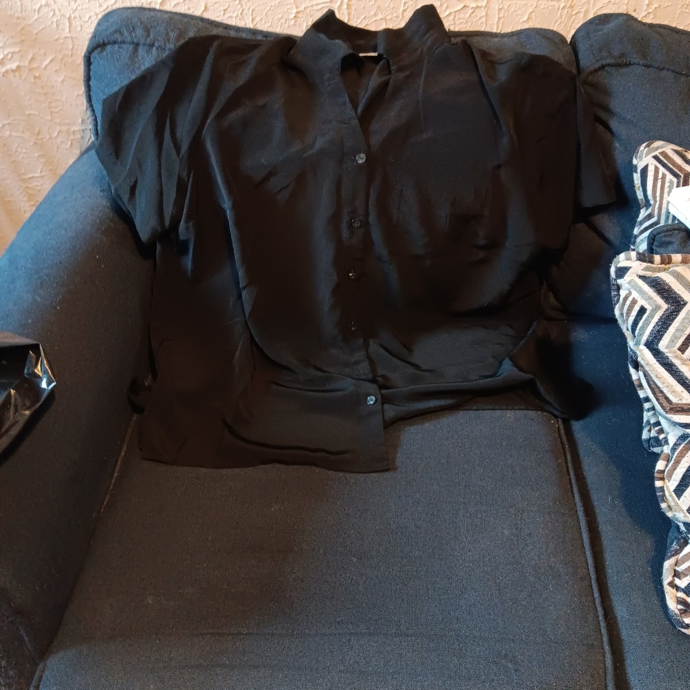Jacklyn Smith Plus Black 20W Top With Pocket
